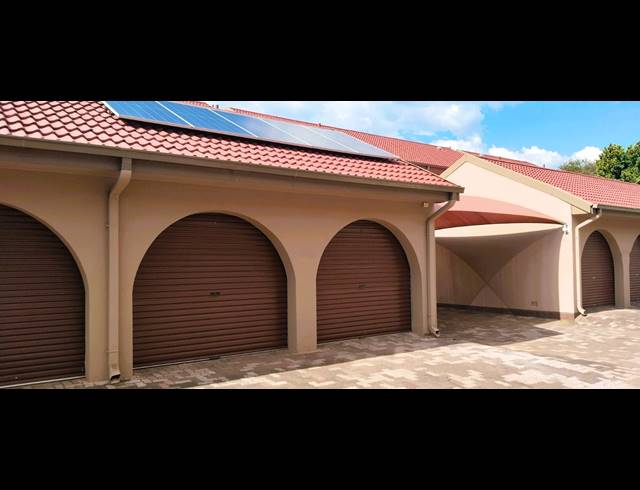 3 BEDROOM TOWNHOUSE FOR SALE IN THREE RIVERS PROPER
